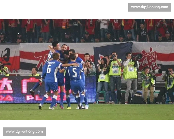 中超第 19 轮球市沸腾！英博 6.1 万创纪录，京津德比再掀 5.4 万狂潮