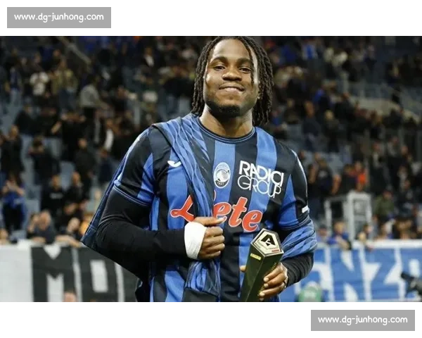 罗马诺确认！博尼 2600 万欧加盟国米，蓝黑锋线再添潜力新星