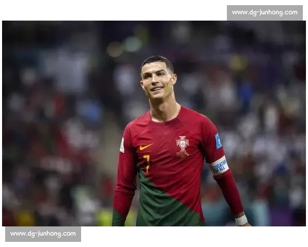 内维斯：与 C 罗梅西过招是荣耀，但巴黎的胜利才是终极目标